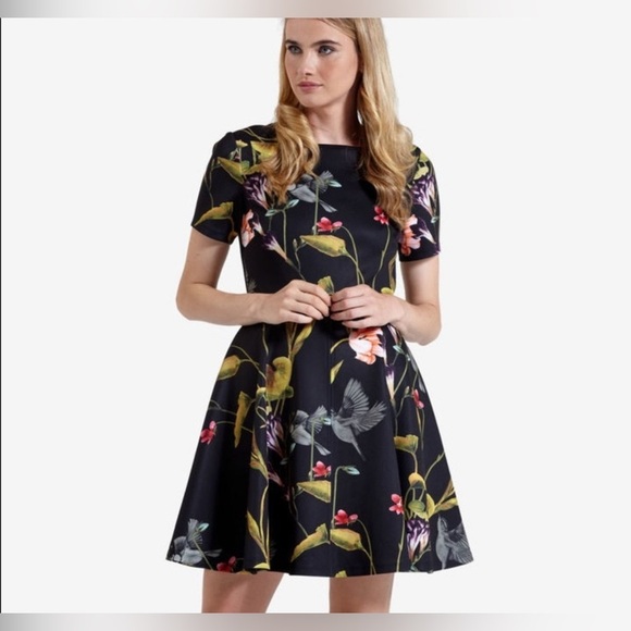 Ted Baker London Sew in Love Moven Floral Short Sleeve Dress Size 1 US - Picture 2 of 8